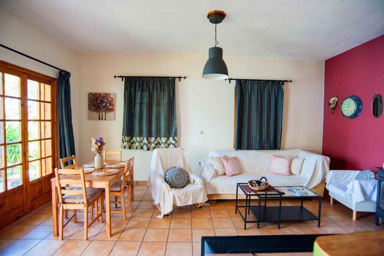 Villa Spitaki นิเกียนา ภายนอก รูปภาพ